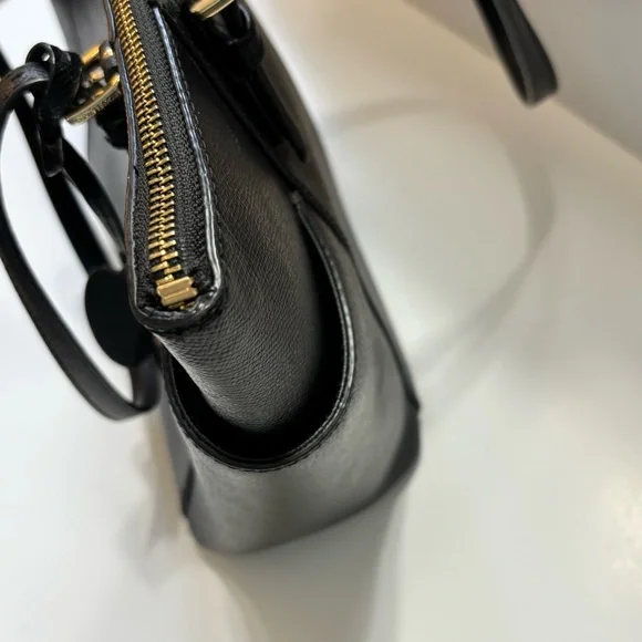 Michael Kors Elegant Black Tote - Picture 10 of 14